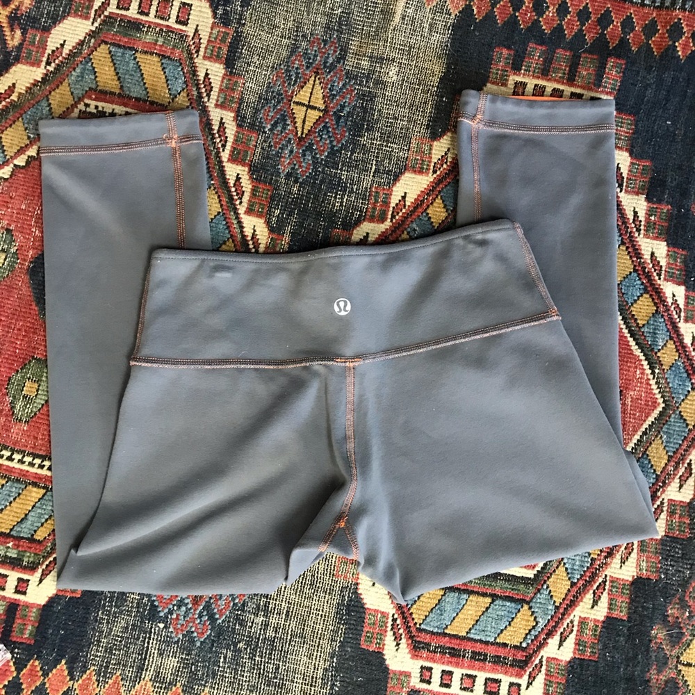 Lululemon women's legging gray reversible size 4